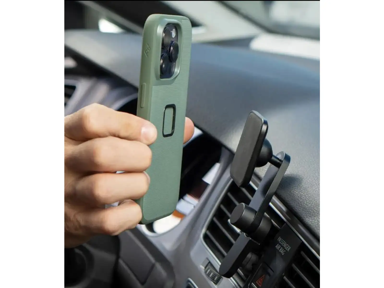 Peak Design Car magnetyczny uchwyt telefonu z bezprzewodowym ładowaniem Black