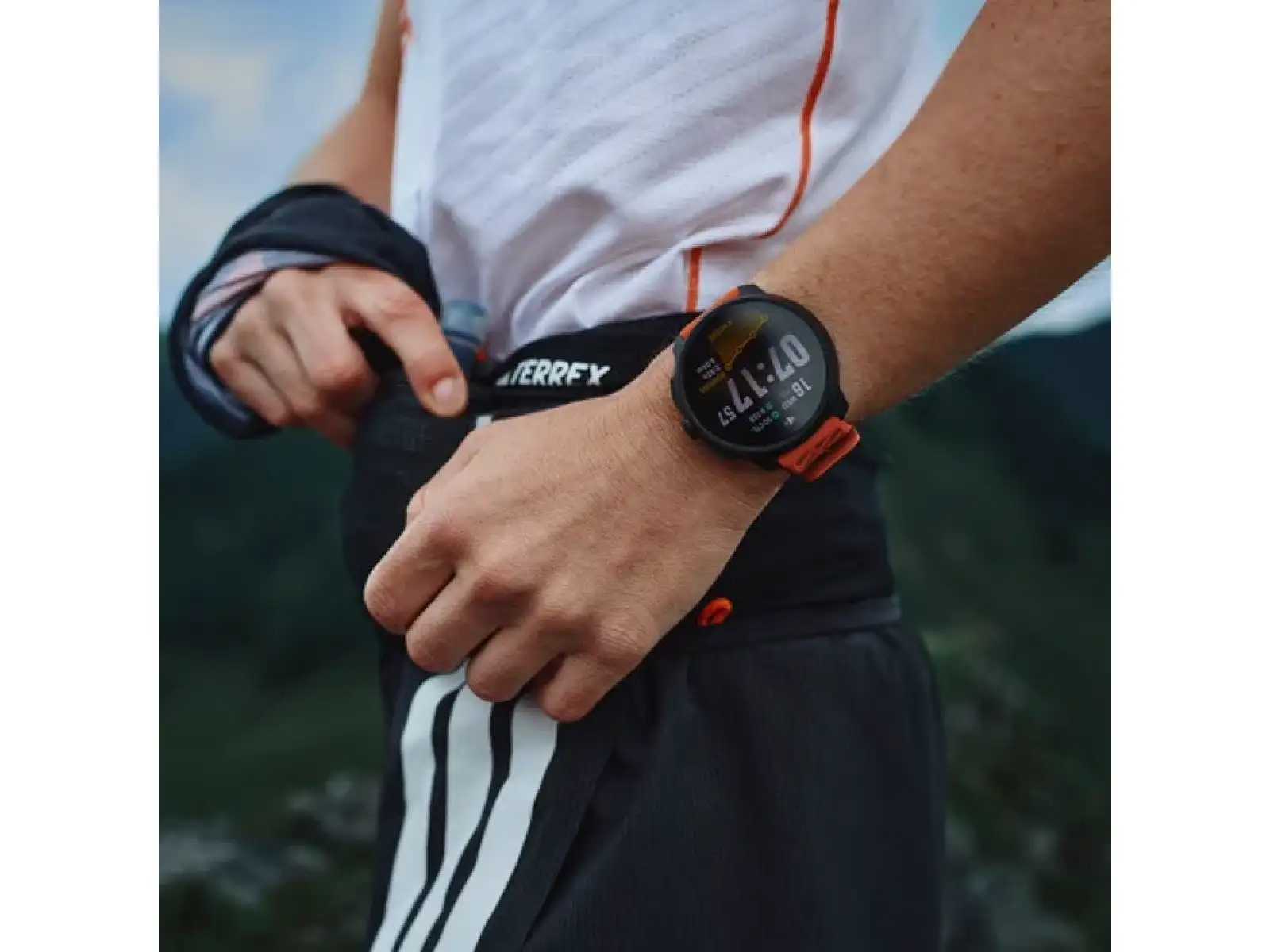 Suunto Race 2 inteligentny zegarek Coral Orange