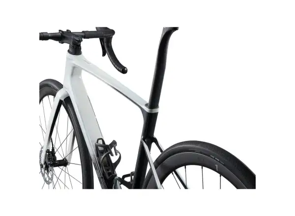 Giant Defy Advanced Pro 1 rower szosowy Unicorn White