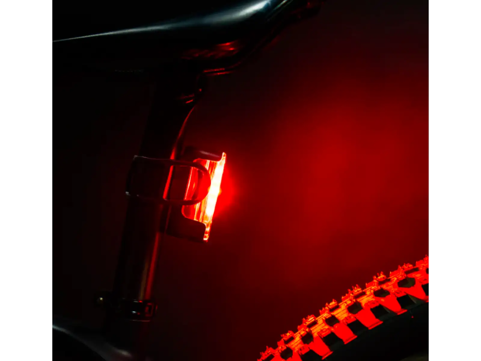 Lezyne Strip Drive 300+ Rear tylne światło Black