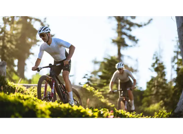 Santa Cruz Blur 5 CC 29 27 GX AXS RACE RSV rower górski Matte Carbon