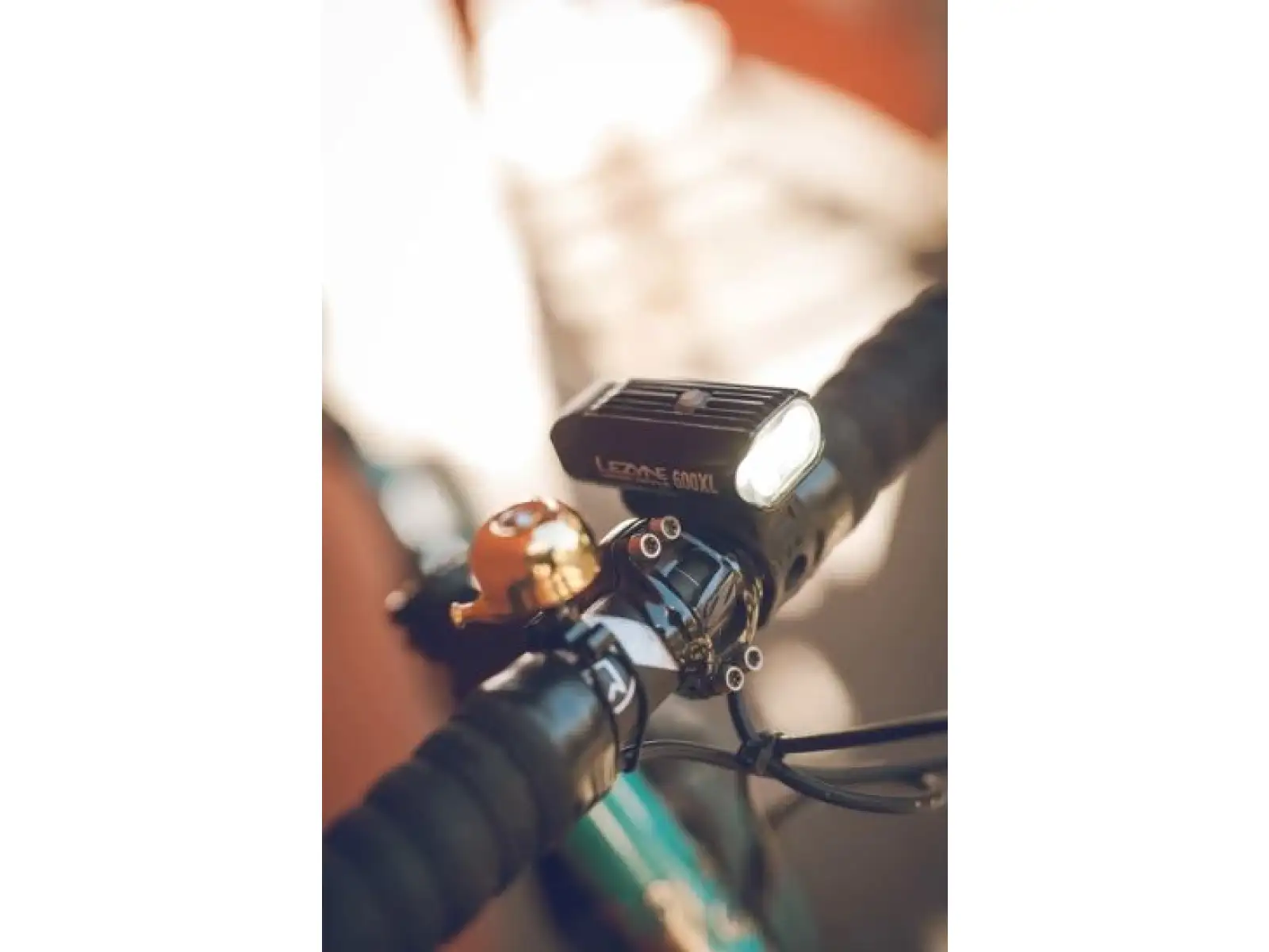 Lezyne Micro Drive 600XL przednie światło black