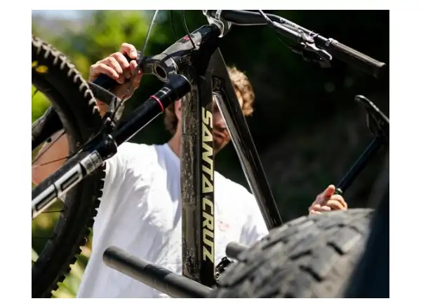 Santa Cruz Megatower 2 CC zestaw ramowy z amortyzatorem Rock Shox Super Deluxe Ultimate Coil