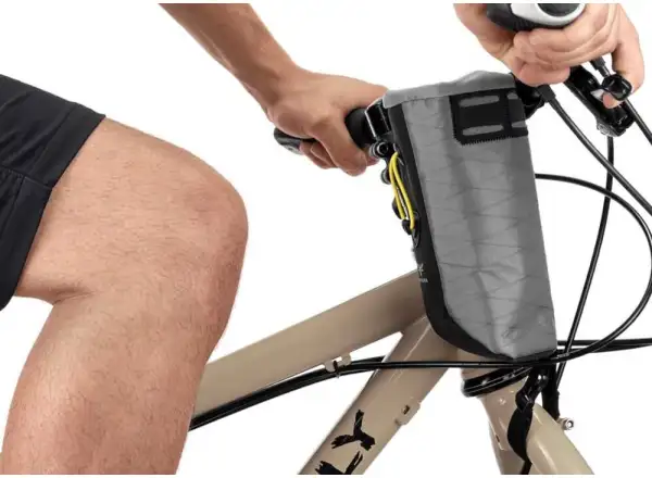 Apidura backcountry food pouch kieszeń na kierownicę 1,2 l