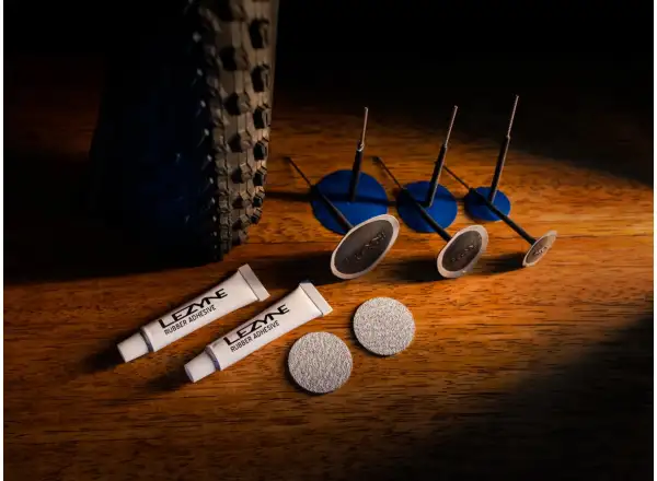 Lezyne Tubeless Pro Plugs zestaw naprawczy opon bezdętkowych