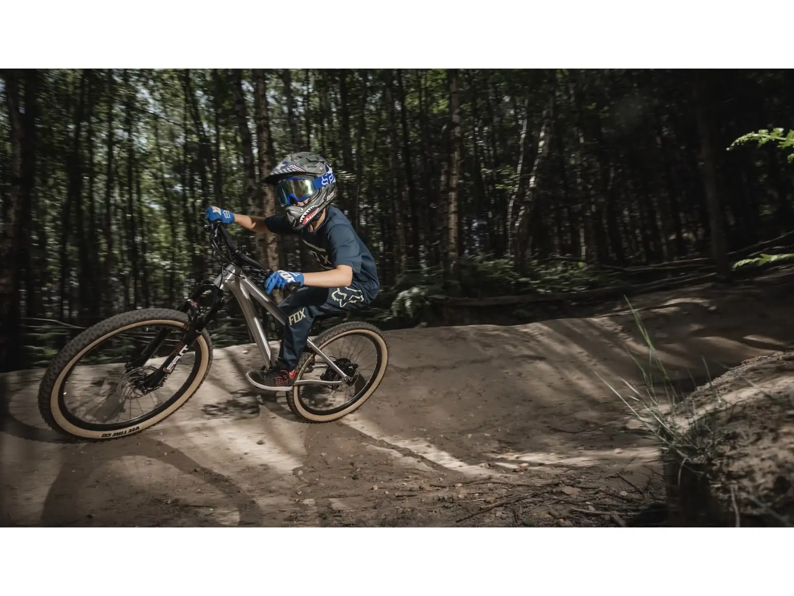 Early Rider Hellion 24 rower dziecięcy Forest Green