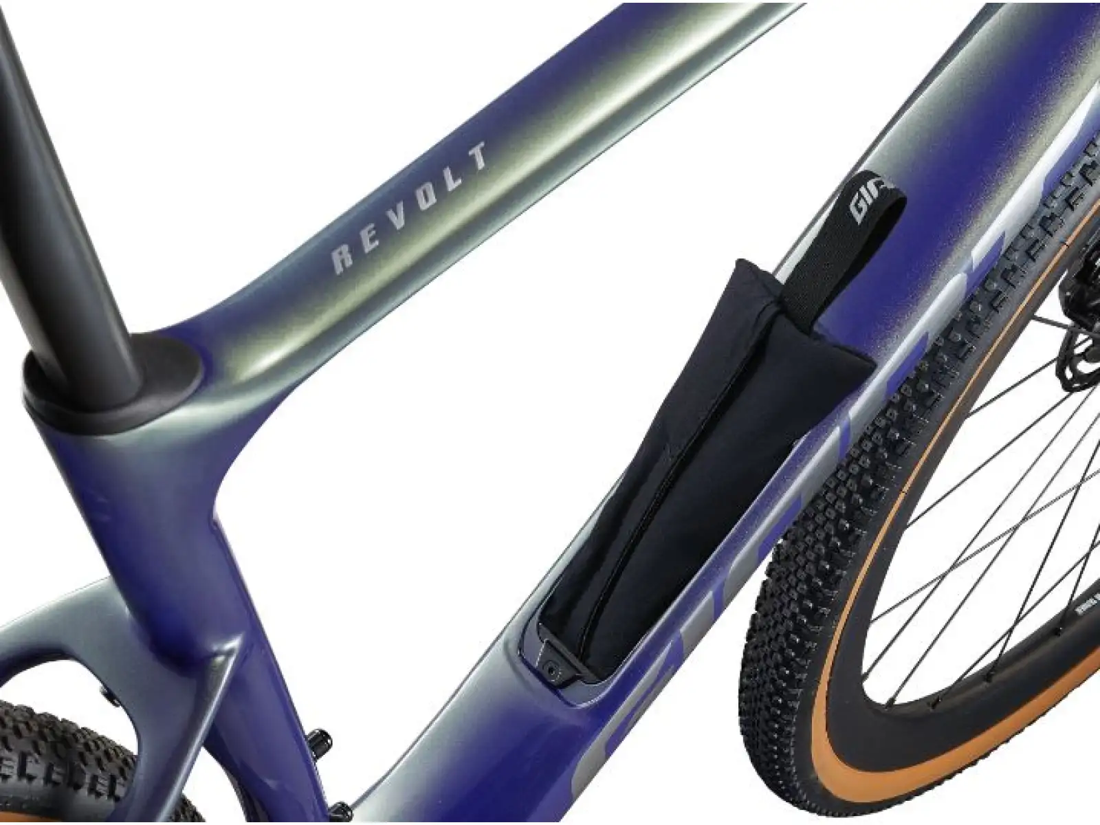 Giant Revolt Advanced Pro 0 gravel rower Interstellar