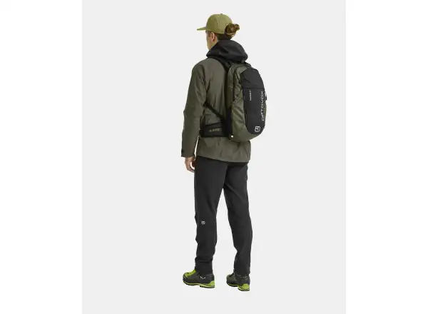 Ortovox Traverse 20 plecak wspinaczkowy 20 l Black Raven