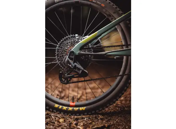 Cannondale Moterra SL Carbon 1 odciążony pełnozawieszony rower elektryczny JDE