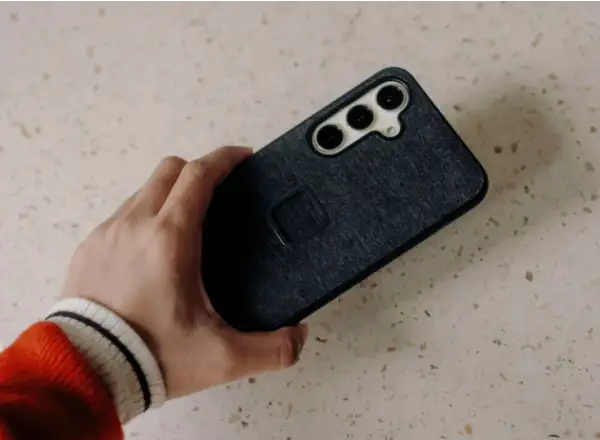 Peak Design Everyday futerał na Samsung Galaxy S25 Charcoal
