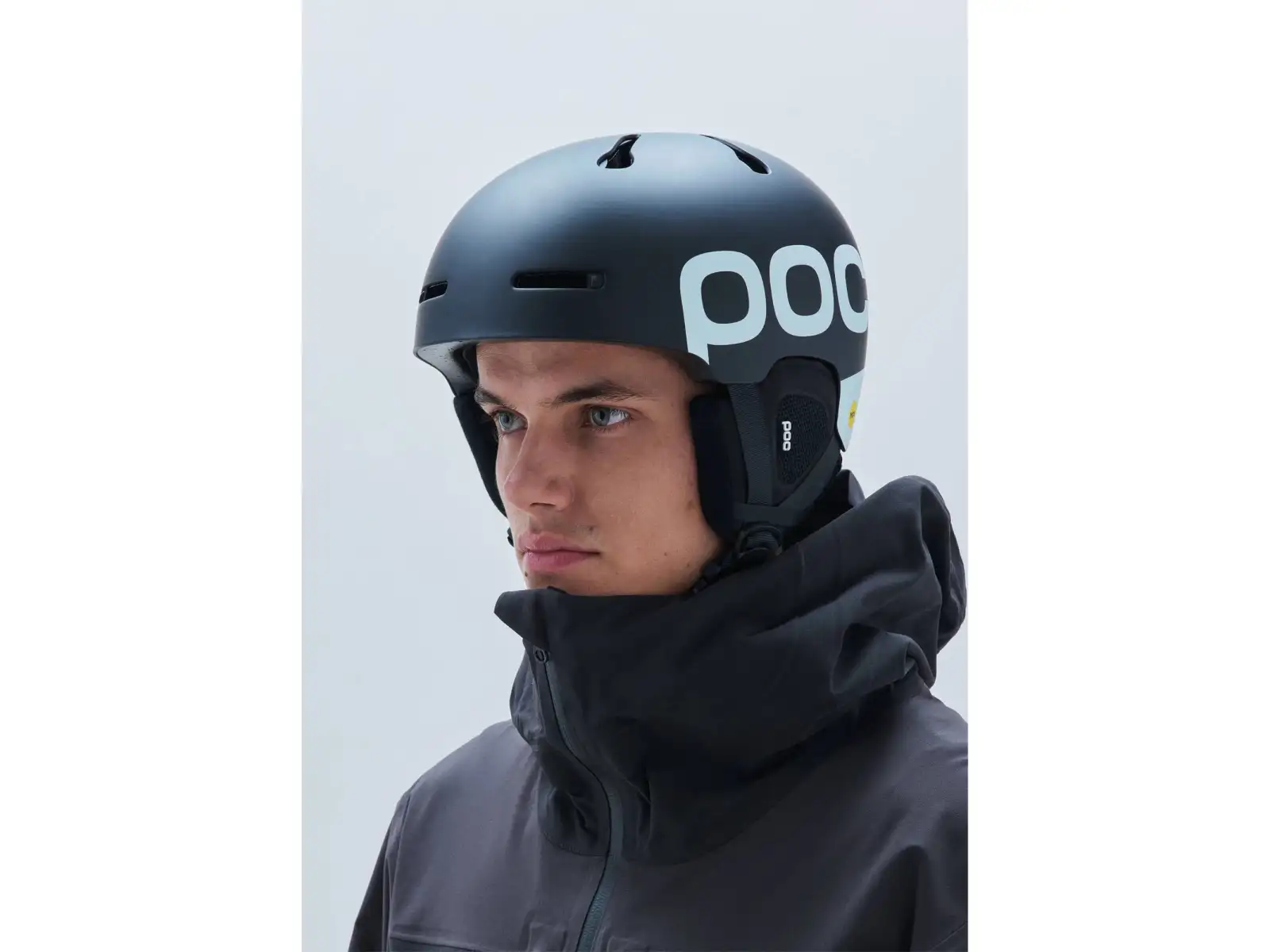 POC Auric Cut BC MIPS kask narciarski Uranium Black Matt