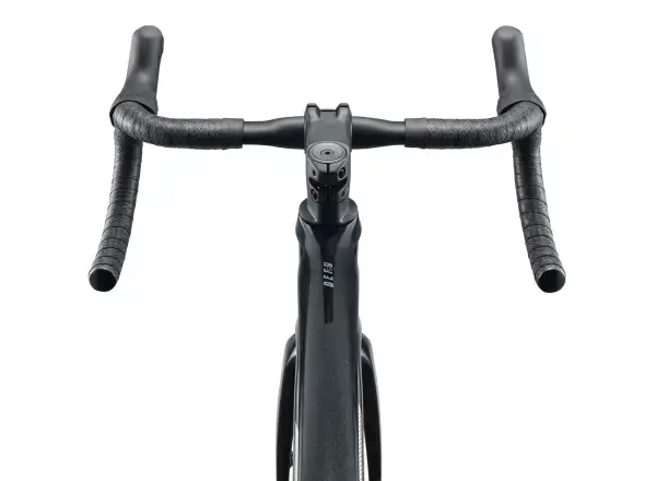 Giant Defy Advanced 2 rower szosowy Abyss Black