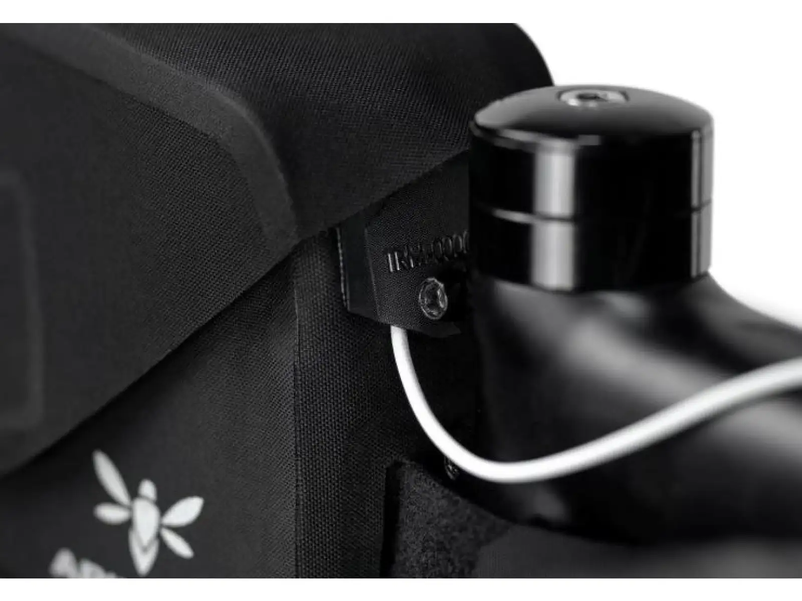 Apidura Racing torba na górną rurę ramowa 1l