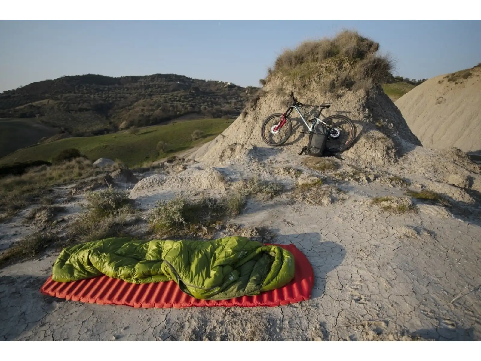 Pinguin Lava 350 śpiwór 195 cm zielona