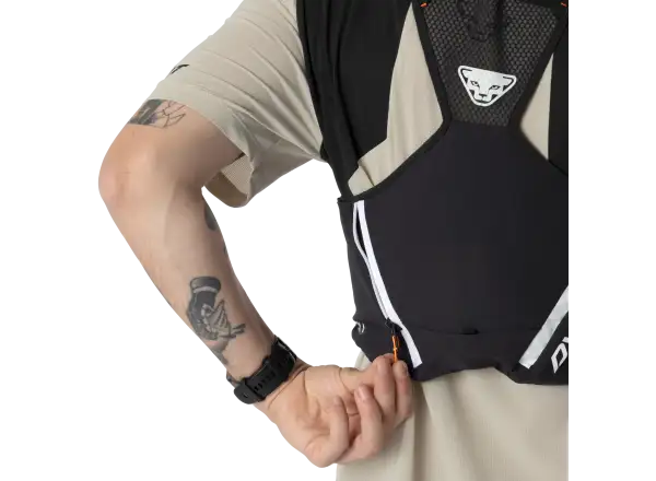 Dynafit Sky 4 l kamizelka biegowa Black Out