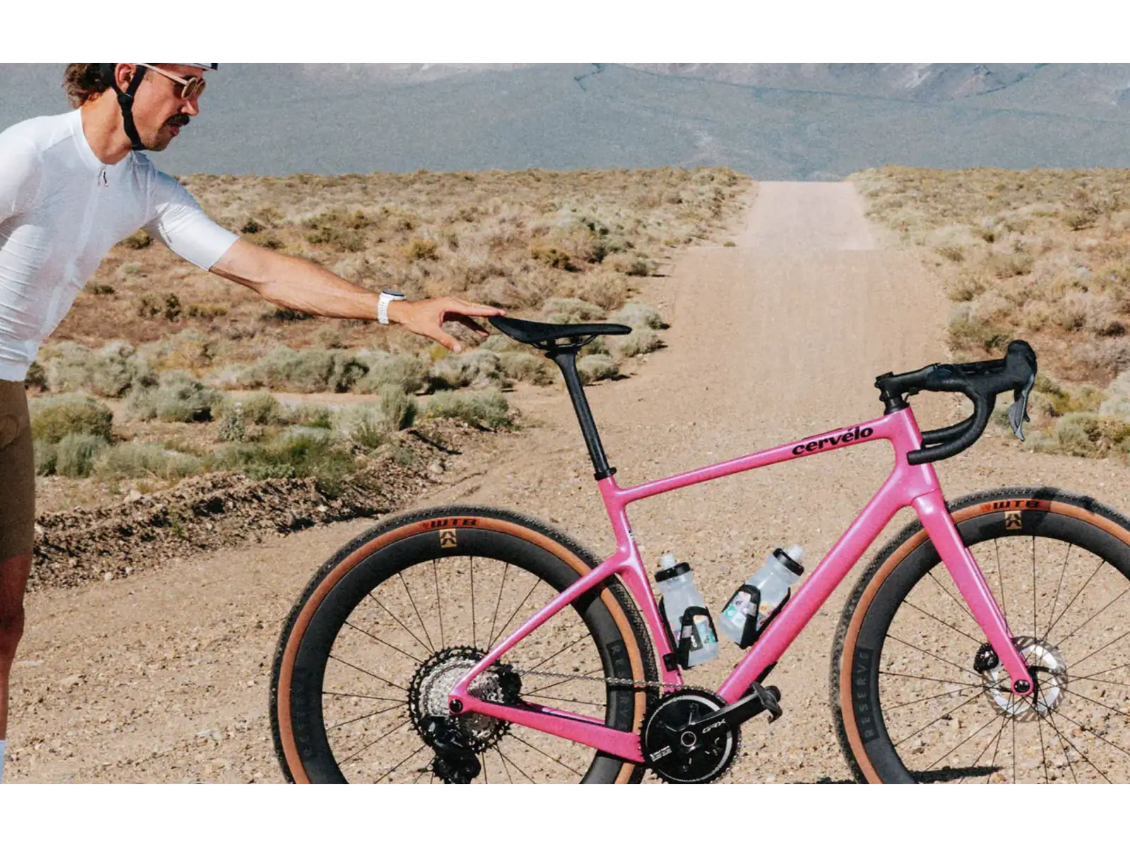 Cervélo Aspero SRAM Apex AXS 1 rower gravel Dusty Unicorn