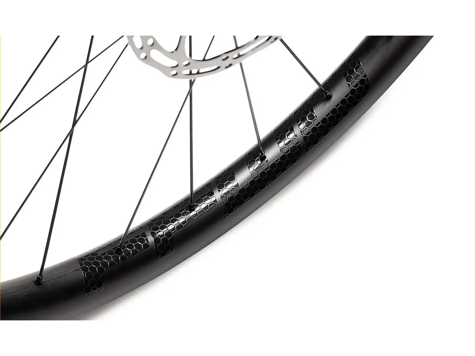 FFWD OUTLAW Carbon Boost 30 mm 29" zaplecione koła MattBlack