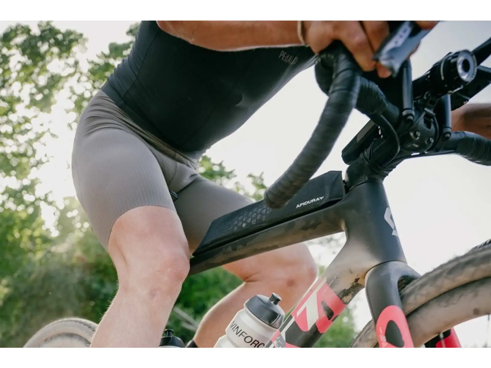 Apidura Aero Bolt-on górna torba na ramę 0,8 l