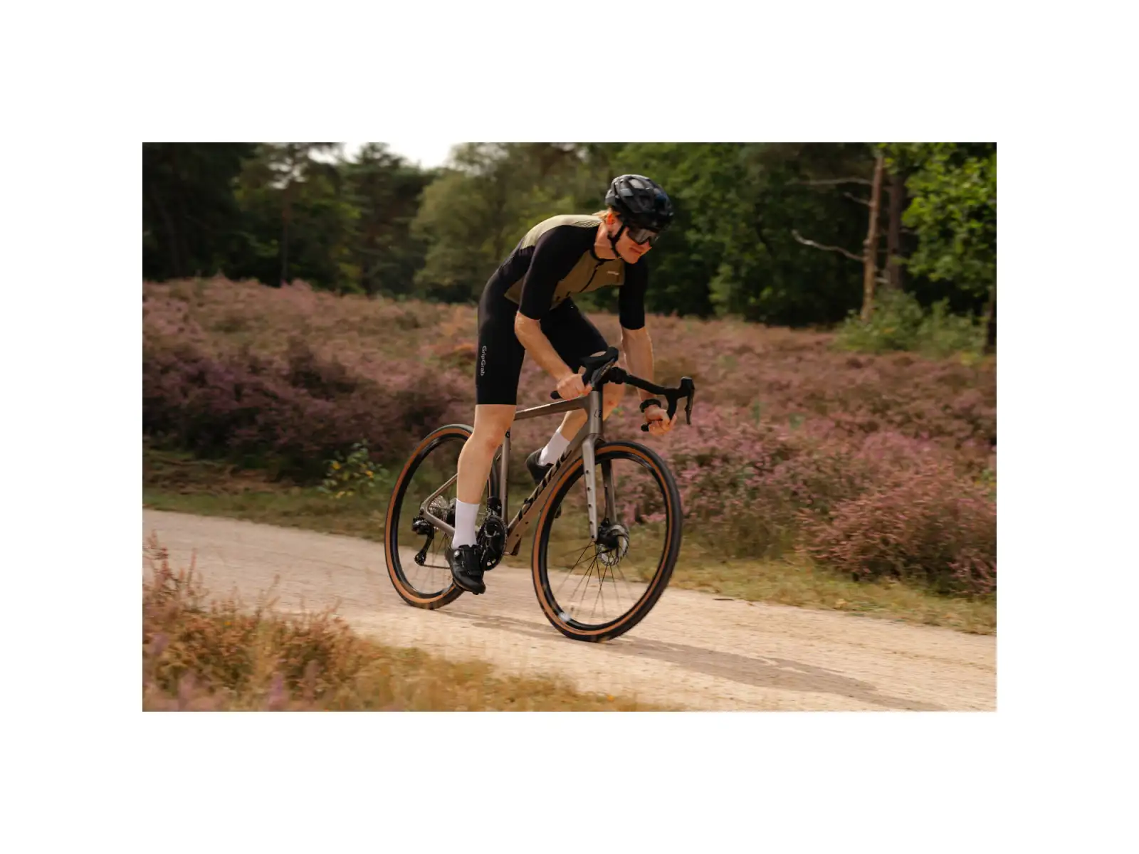 Isaac Torus Xplore GRX825 Di2 2x12 rower gravel Blast Bronze