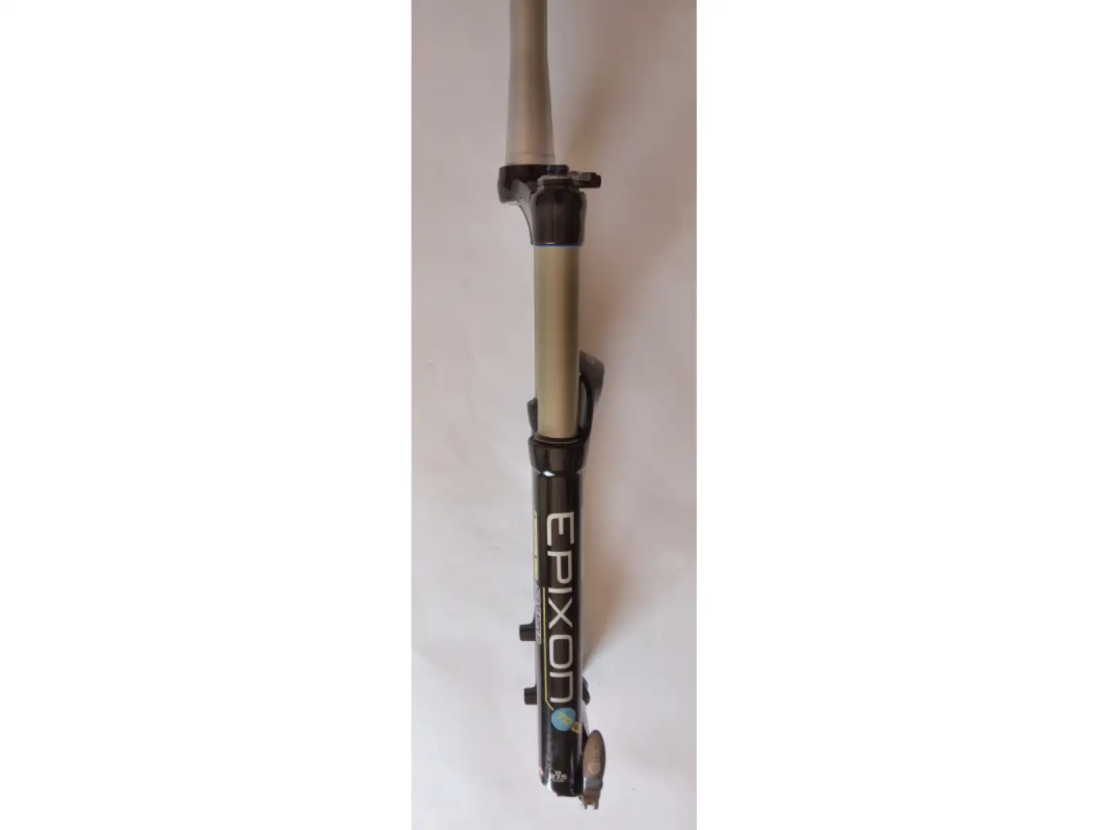 SR Suntour Epixon Elite TR RL-RC 140 mm 27,5" amortyzowany widelec