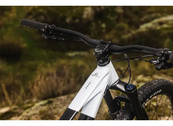 Mondraker Raze rower z pełnym zawieszeniem black/dirty white