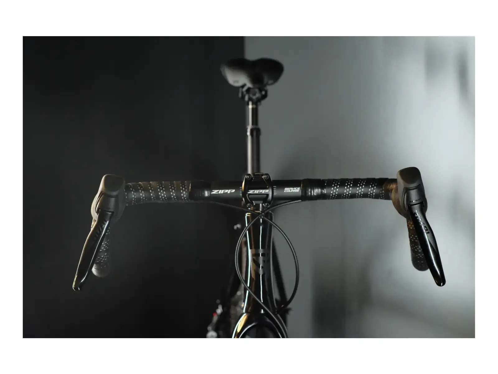 Rock Machine Gravelride CRB 900 AXS rower gravel Stealth Black WZÓR