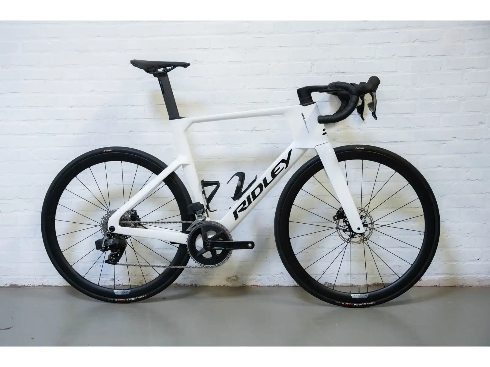 Ridley NOAH 3.0 Ultegra Di2 rower szosowy Pearl White/Black