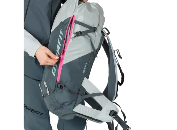 Dynafit Radical 30+ damski plecak skialpinistyczny 30 l Magenta/Black Out