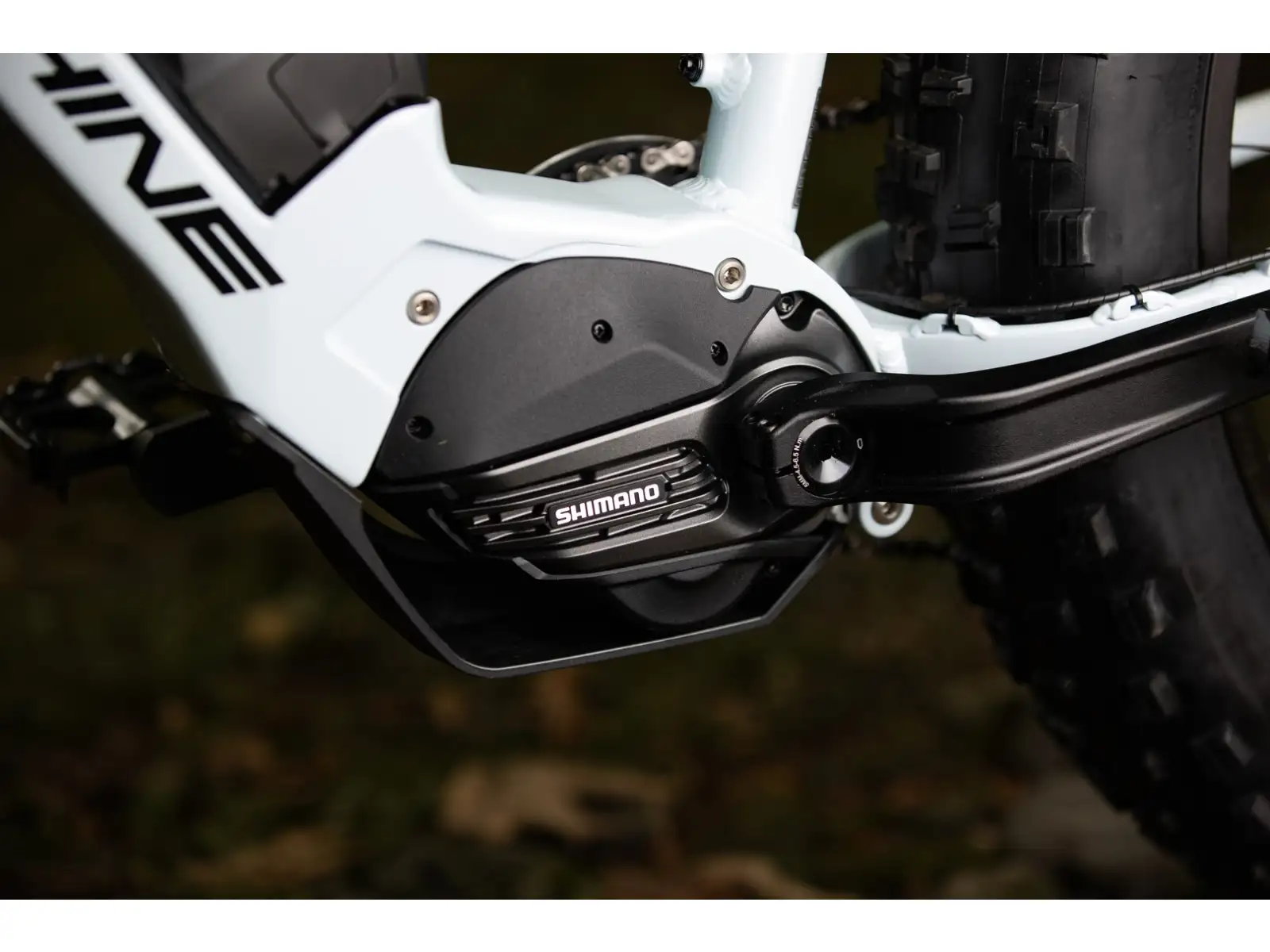 Rock Machine VYÖRY e50 S rower elektryczny typu fatbike Gloss White/Black WZÓR