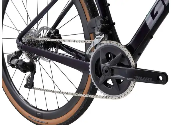 Giant Revolt Advanced Pro 1 gravel rower Black Currant