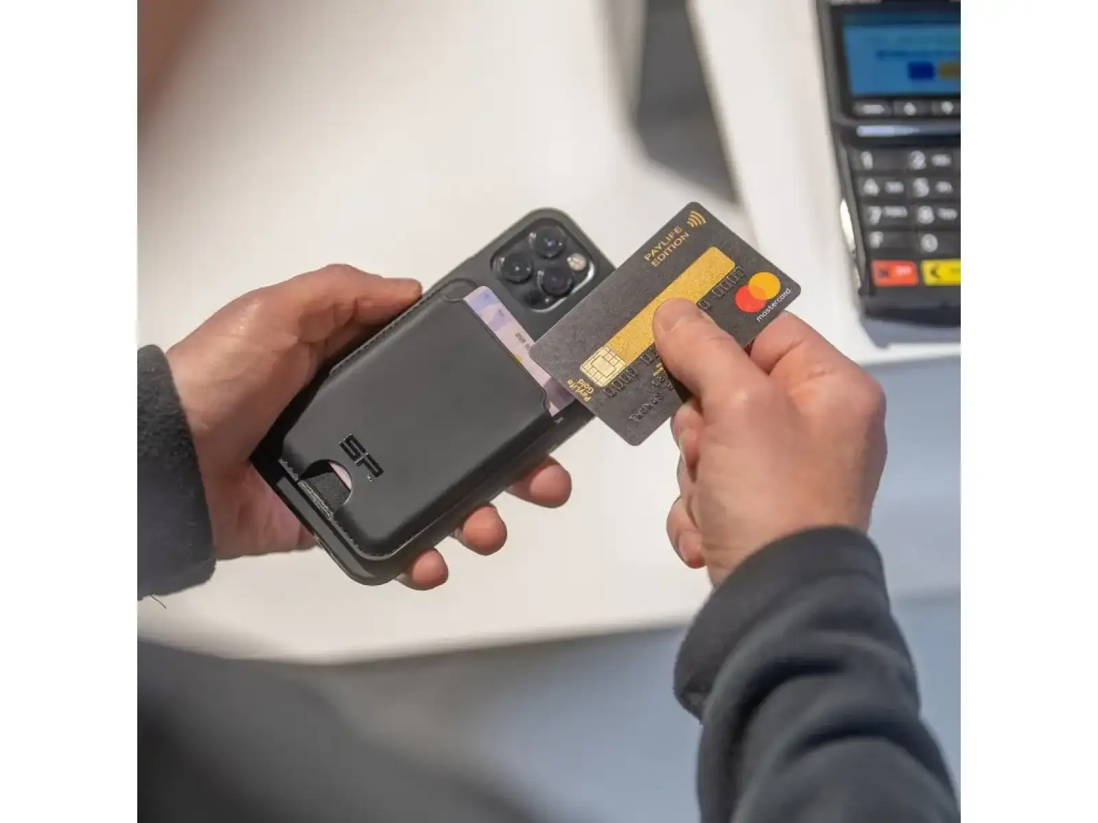 SP Connect Card Wallet SPC+ etui na karty