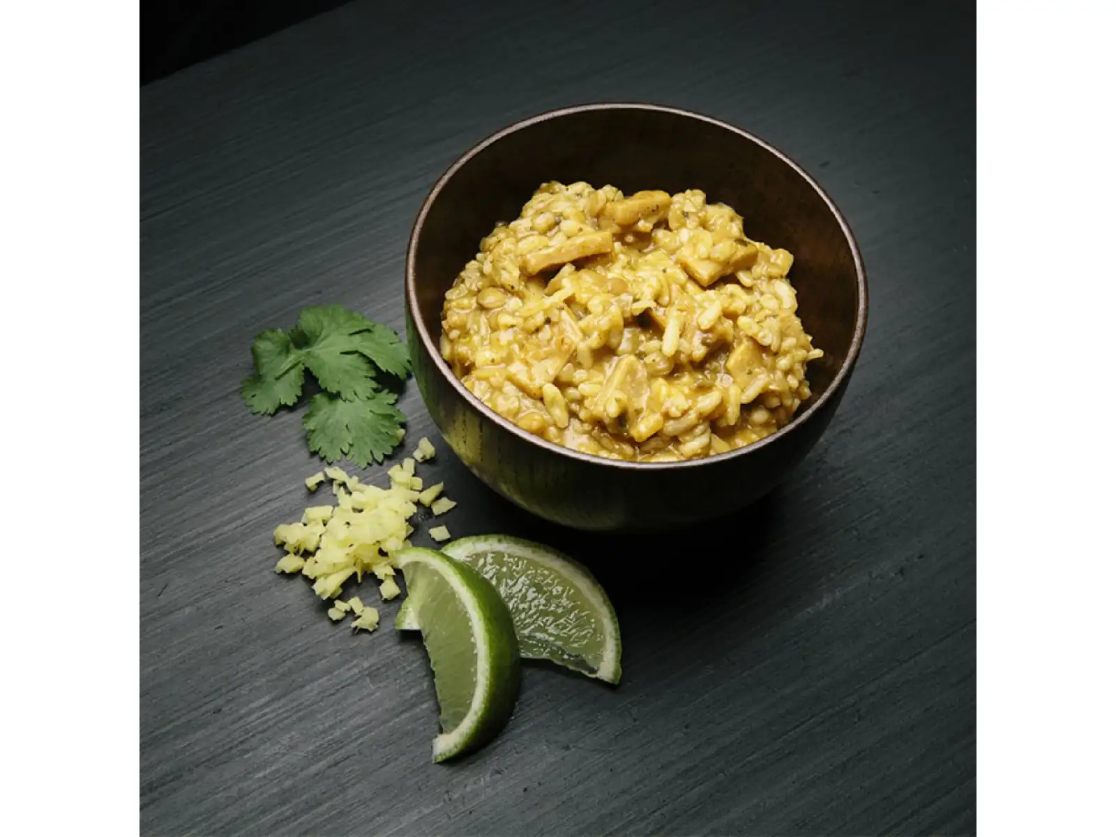 Real Field Meal odżywczy posiłek Chicken Tikka Masala 700 kcal