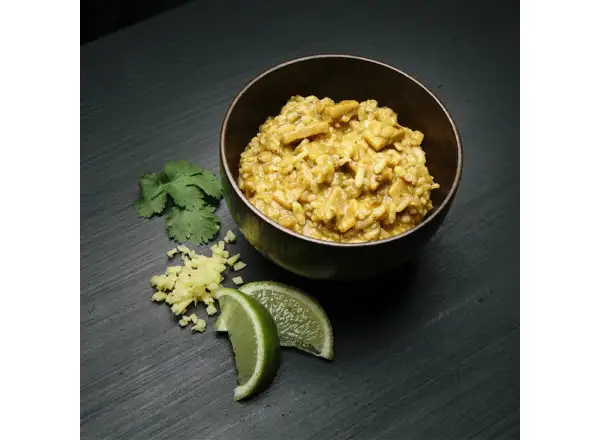 Real Field Meal odżywczy posiłek Chicken Tikka Masala 700 kcal