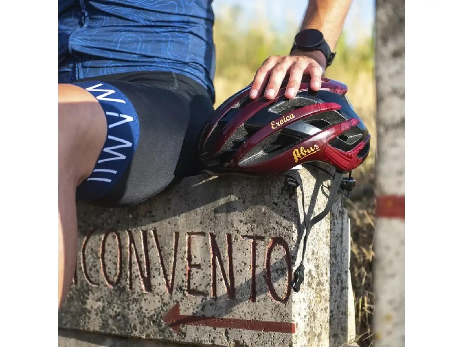 Abus AirBreaker Eroica kask szosowy Chianti Red