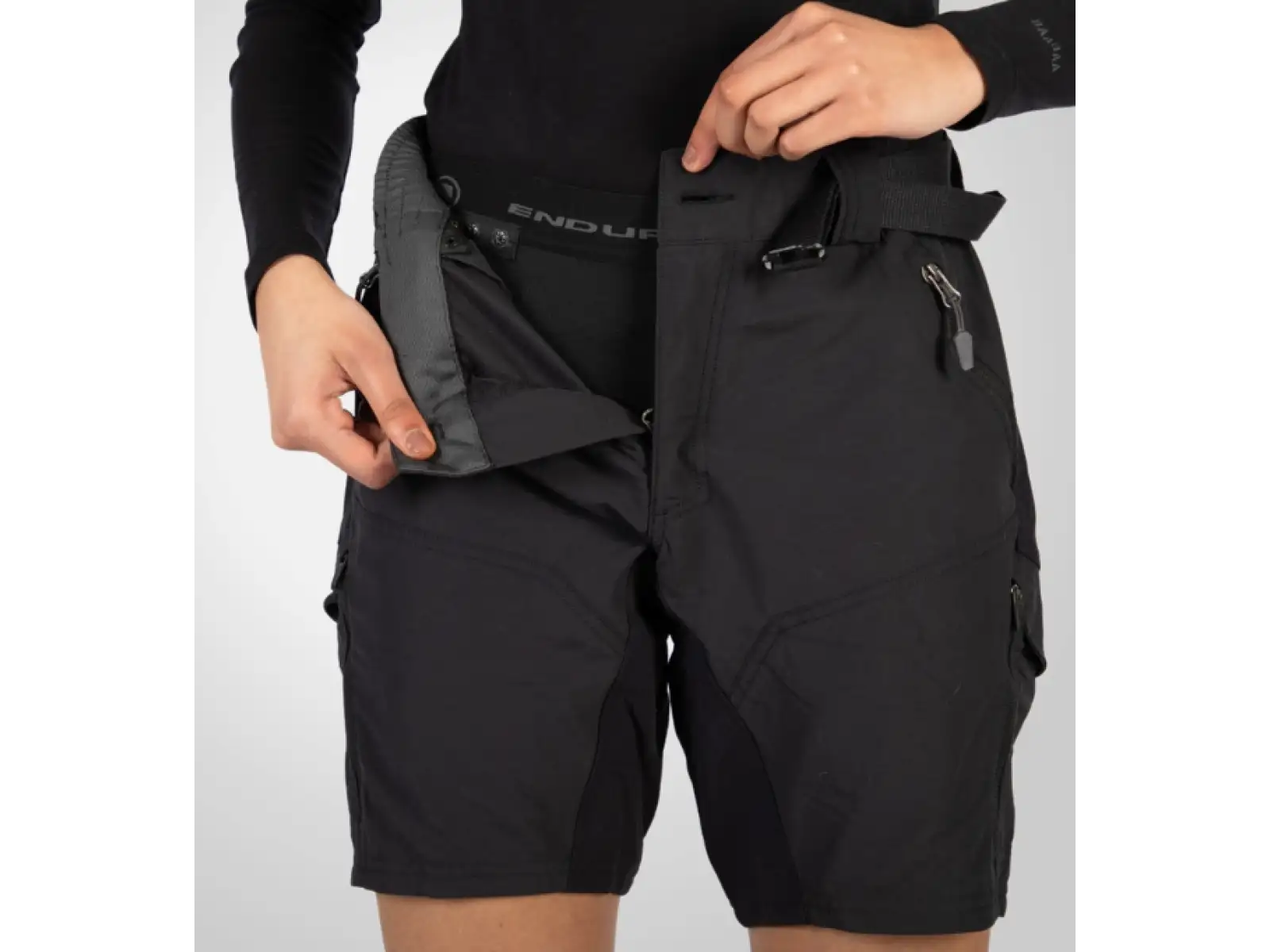 Endura Hummvee damskie szorty z wewnętrzną wkładką Black