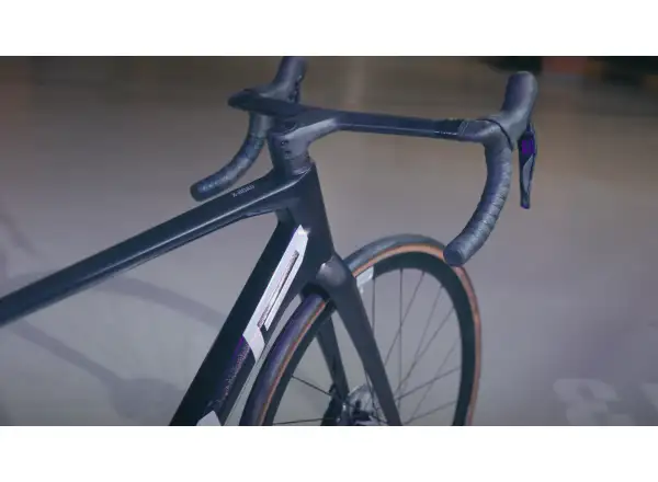 Superior X-Road Team Issue Gloss Black Rainbow/Hologram Chrome rower szosowy/gravel