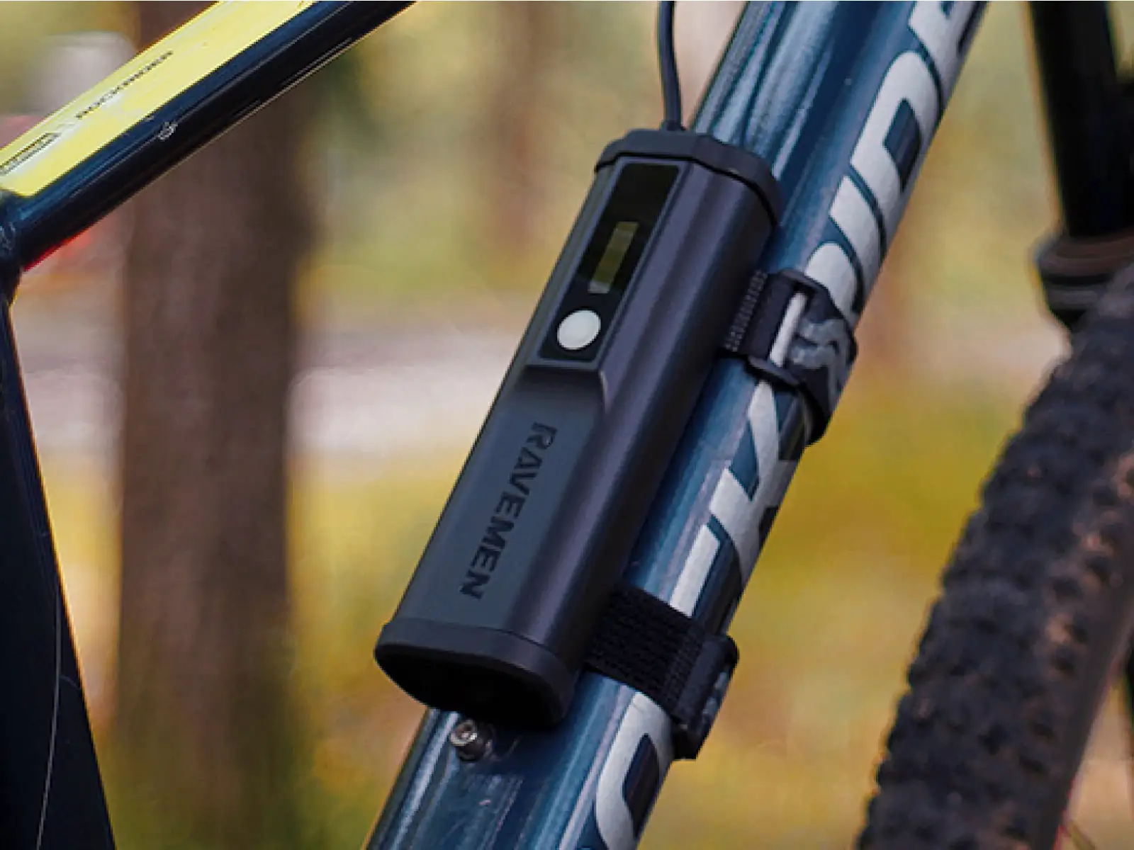 Ravemen XR6000 przednie światło