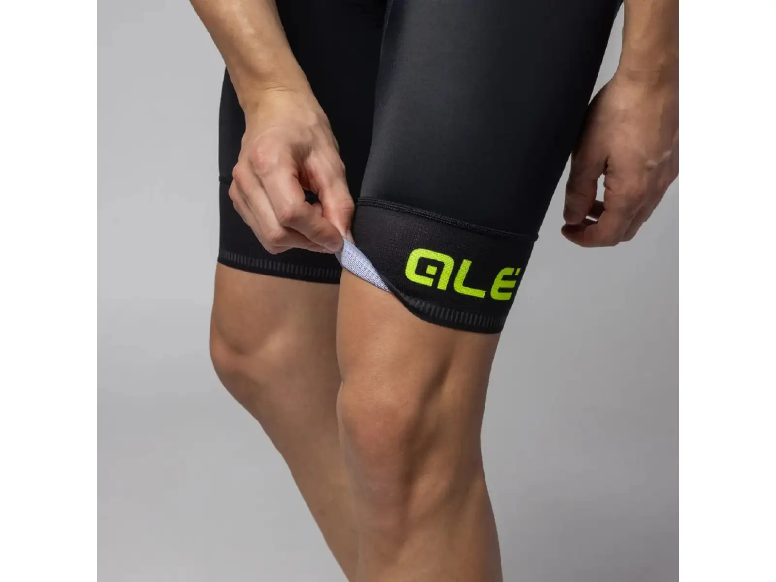Alé Pragma Corsa 2.0 męskie spodenki z wkładką i szelkami Black/Fluo Yellow
