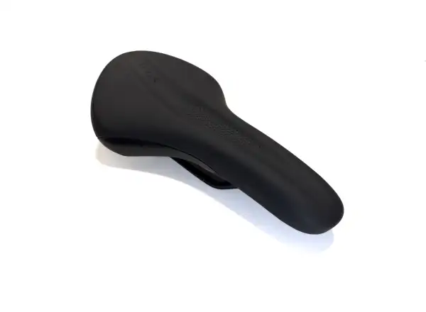 Fizik Tempo Aliante R5 siodełko czarna z kola