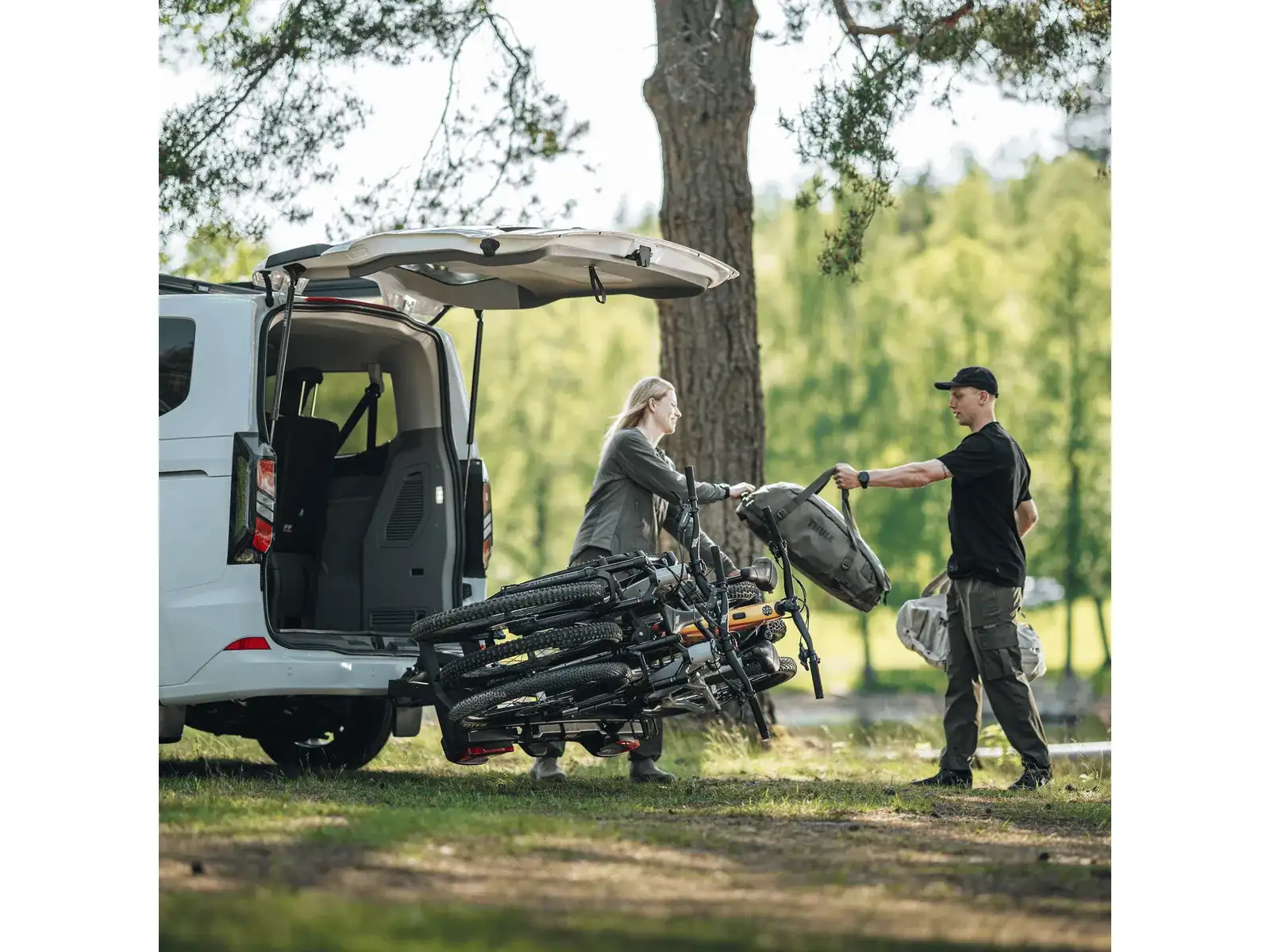 Thule VeloSpace 3 bagażnik na 3 rowery na hak holowniczy