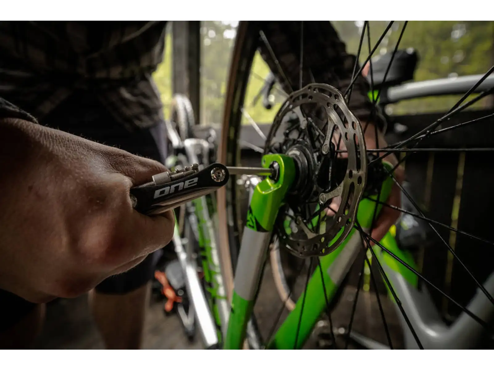 One Bikeparts multitool 12 funkcji czarna