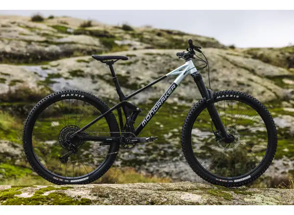Mondraker Raze rower z pełnym zawieszeniem black/dirty white
