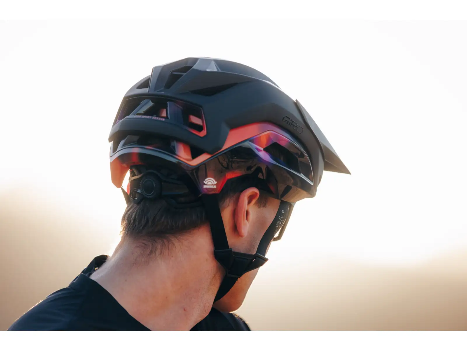 Giro Montaro Pro Spherical kask Mat Black/Frequency Orange
