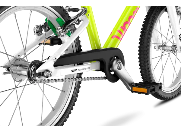 Woom GO 3 rower dziecięcy neon lime