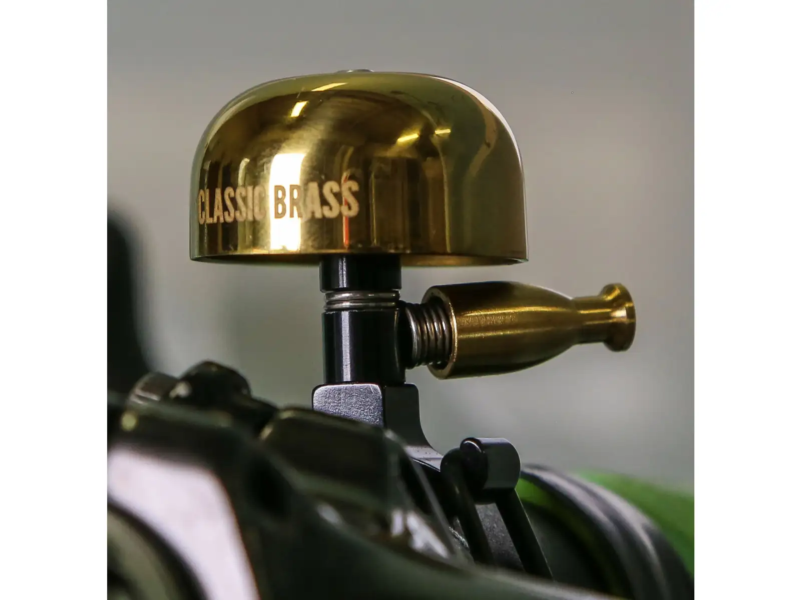 Lezyne Classic Brass Bell Small dzwonek złoty/czarny