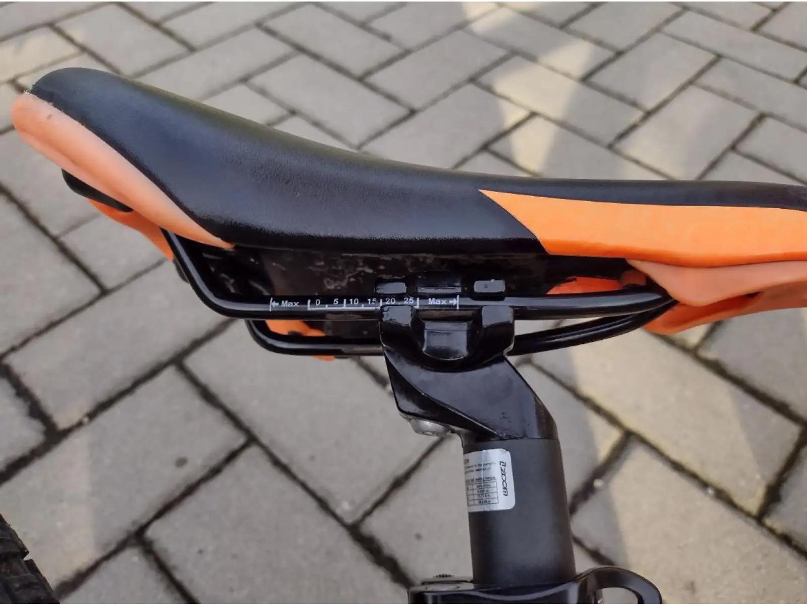 Rock Machine Blizz 24" HD dziecięcy rower górski Matte Khaki/Neon Orange/Black