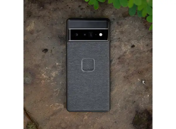 Peak Design Everyday obudowa dla Google Pixel 7A Charcoal
