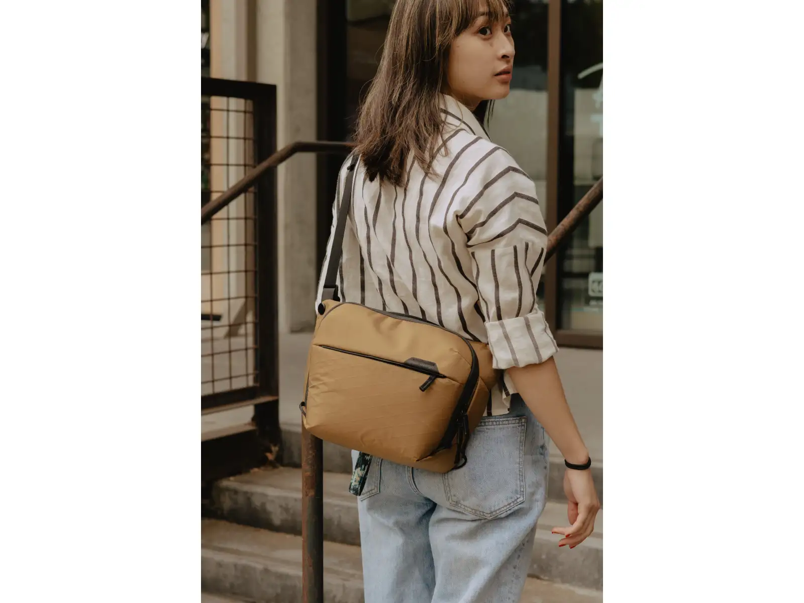 Peak Design Everyday Sling 6 l plecak Coyote