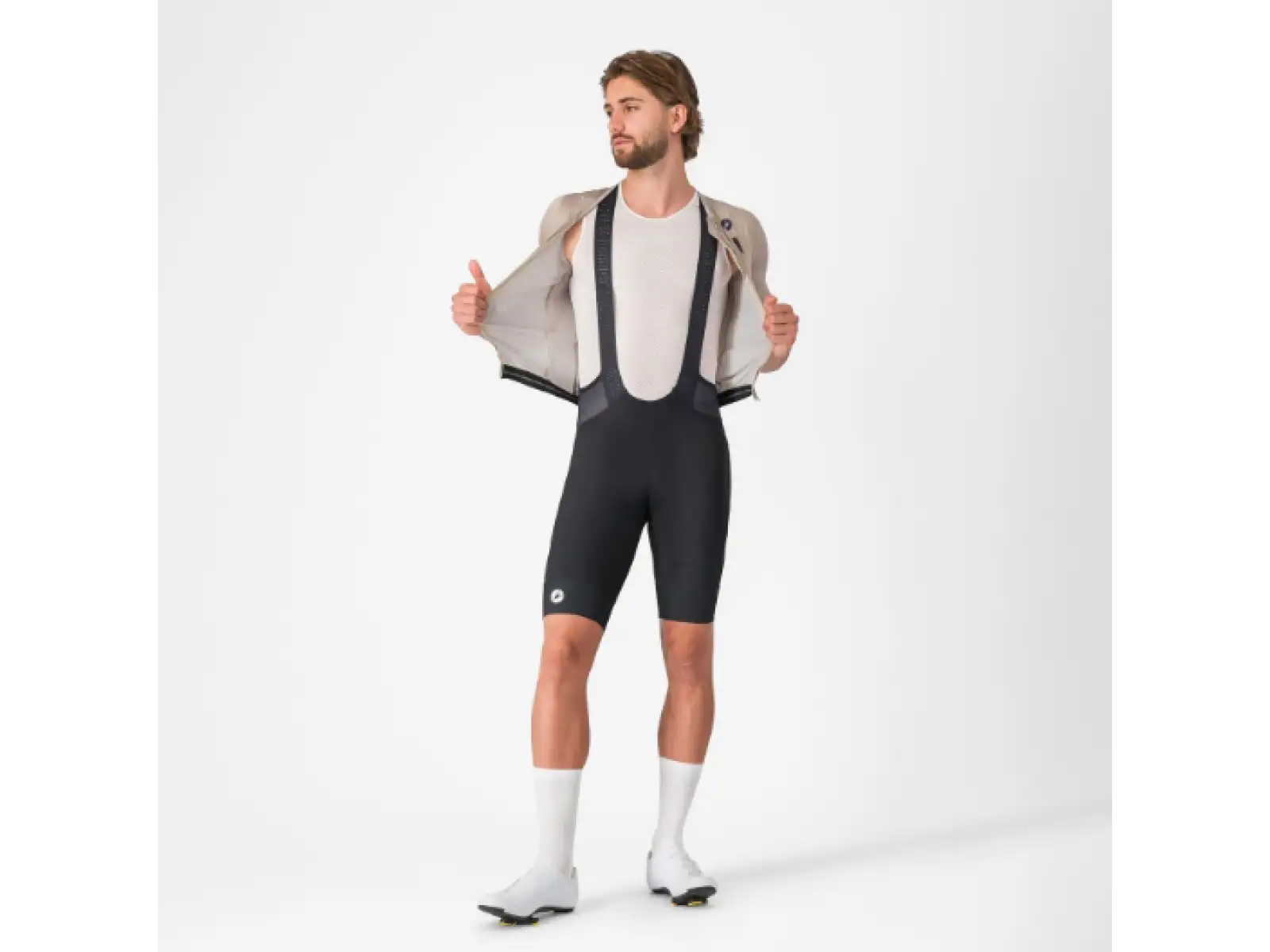 Castelli Endurance 4 męskie spodenki z wkładką i szelkami Black