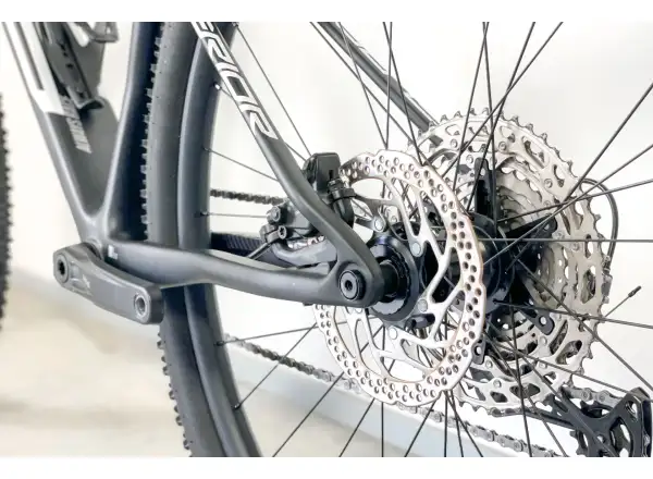 Superior XP 929 mountain bike@ size. M BAZAR